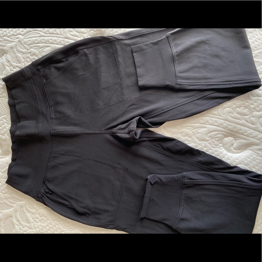 Black Athleta Venice Joggers